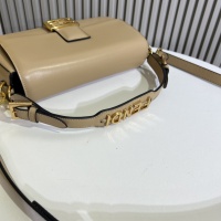 $105.00 USD Fendi AAA Quality Messenger Bags For Women #1212363