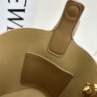 $160.00 USD LOEWE AAA Quality Messenger Bags For Women #1212394