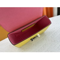 $76.00 USD Louis Vuitton AAA Quality Messenger Bags For Women #1212542