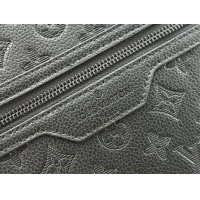 $68.00 USD Louis Vuitton AAA Quality Shoulder Bags For Women #1212555