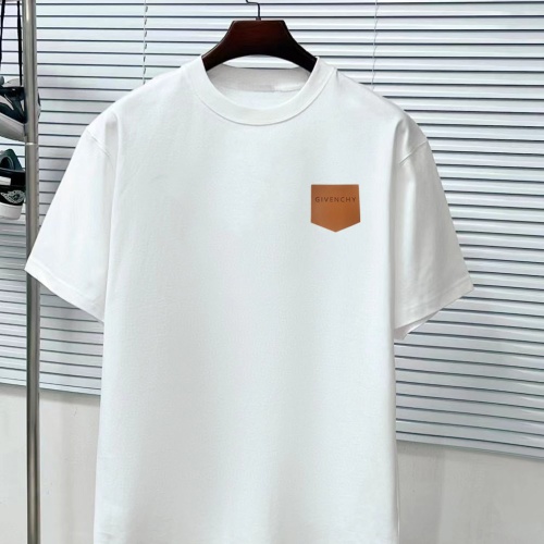 Givenchy T-Shirts Short Sleeved For Unisex #1222767 $34.00 USD, Wholesale Replica Givenchy T-Shirts