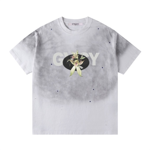 Givenchy T-Shirts Short Sleeved For Unisex #1223257 $48.00 USD, Wholesale Replica Givenchy T-Shirts