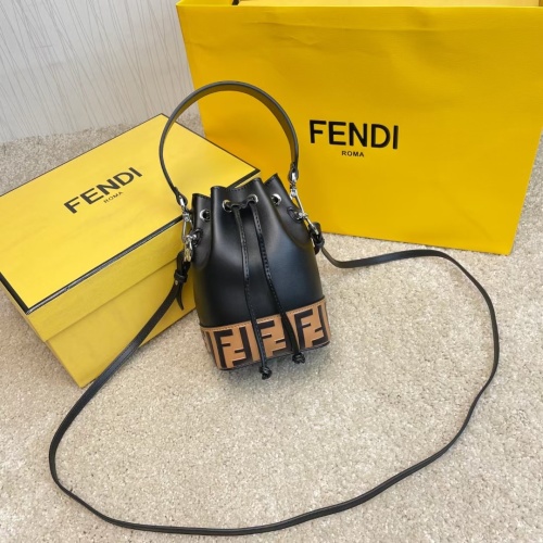 Fendi AAA Quality Messenger Bags For Women #1223325