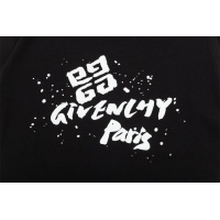 $42.00 USD Givenchy T-Shirts Short Sleeved For Unisex #1218131