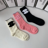 $32.00 USD Chanel Socks For Women #1218795