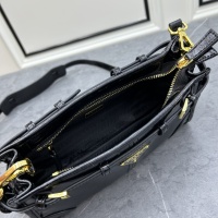 $98.00 USD Prada AAA Quality Messenger Bags For Women #1223019