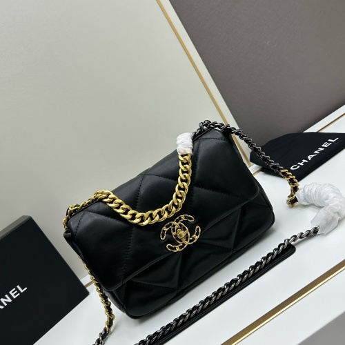 Chanel AAA Quality Messenger Bags For Women #1224044 $96.00 USD, Wholesale Replica Chanel AAA Quality Messenger Bags