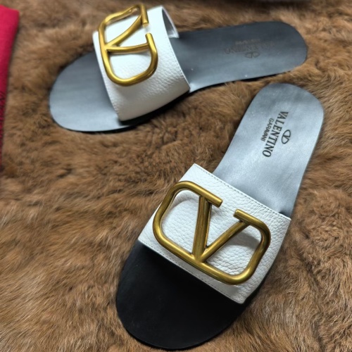 Valentino Slippers For Women #1225528