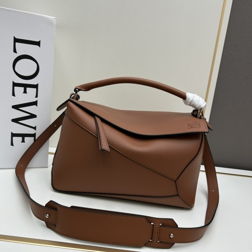 LOEWE AAA Quality Messenger Bags For Women #1225903 $165.00 USD, Wholesale Replica LOEWE AAA Quality Messenger Bags