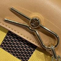 $60.00 USD Louis Vuitton AAA Quality Messenger Bags For Unisex #1224297