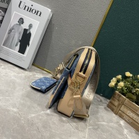 $68.00 USD Louis Vuitton AAA Quality Messenger Bags For Unisex #1224306