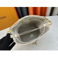 $64.00 USD Louis Vuitton AAA Quality Messenger Bags For Women #1224327
