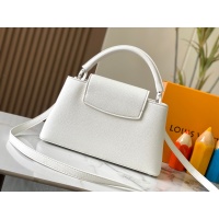 $88.00 USD Louis Vuitton AAA Quality Messenger Bags For Women #1224389