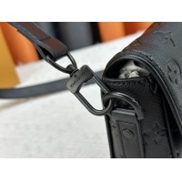 $64.00 USD Louis Vuitton AAA Quality Messenger Bags For Unisex #1224517