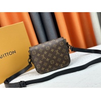 $64.00 USD Louis Vuitton AAA Quality Messenger Bags For Unisex #1224518