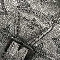 $64.00 USD Louis Vuitton AAA Man Messenger Bags #1224565