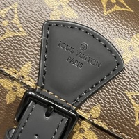 $64.00 USD Louis Vuitton AAA Man Messenger Bags #1224566