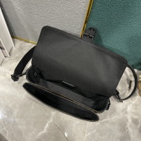 $64.00 USD Louis Vuitton AAA Man Messenger Bags #1224566