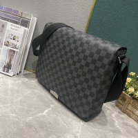 $68.00 USD Louis Vuitton AAA Man Messenger Bags #1224570