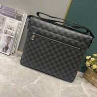 $68.00 USD Louis Vuitton AAA Man Messenger Bags #1224570
