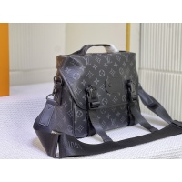 $82.00 USD Louis Vuitton AAA Man Messenger Bags #1224574
