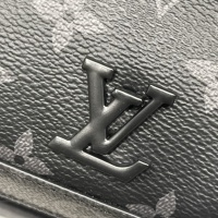 $64.00 USD Louis Vuitton AAA Man Messenger Bags #1224581