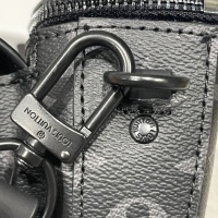 $64.00 USD Louis Vuitton AAA Man Messenger Bags #1224581