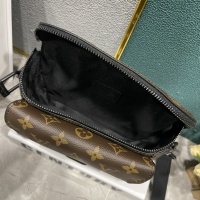 $64.00 USD Louis Vuitton AAA Man Messenger Bags #1224583