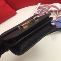 $88.00 USD Hermes AAA Quality Messenger Bags For Women #1225218