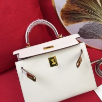 $98.00 USD Hermes AAA Quality Handbags For Women #1225288