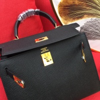 $92.00 USD Hermes AAA Quality Handbags For Women #1225292