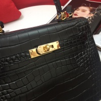 $102.00 USD Hermes AAA Quality Handbags For Women #1225314