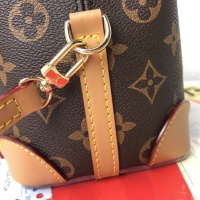$68.00 USD Louis Vuitton AAA Quality Messenger Bags For Women #1225442