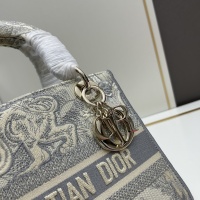 $122.00 USD Christian Dior AAA Quality Handbags For Women #1225792