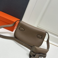 $108.00 USD Hermes AAA Quality Messenger Bags For Women #1229745