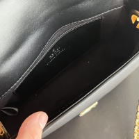 $80.00 USD Gucci AAA Quality Messenger Bags For Women #1230265