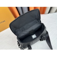 $68.00 USD Louis Vuitton AAA Man Messenger Bags #1230399
