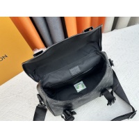 $68.00 USD Louis Vuitton AAA Man Messenger Bags #1230401