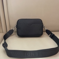 $162.00 USD Fendi AAA Man Messenger Bags #1230520