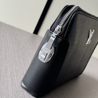$92.00 USD Louis Vuitton AAA Man Wallets #1230566