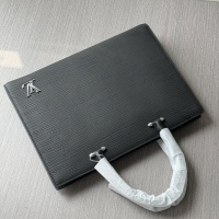 $160.00 USD Louis Vuitton AAA Man Handbags #1230570