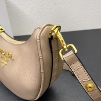$96.00 USD Prada AAA Quality Messenger Bags For Women #1233072