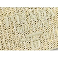 $80.00 USD Prada AAA Quality Messenger Bags For Women #1233098