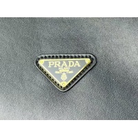 $92.00 USD Prada AAA Quality Handbags For Women #1233122