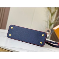 $76.00 USD Louis Vuitton AAA Quality Messenger Bags For Women #1233171