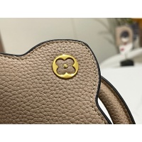 $68.00 USD Louis Vuitton AAA Quality Messenger Bags For Women #1233172