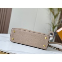 $76.00 USD Louis Vuitton AAA Quality Messenger Bags For Women #1233174
