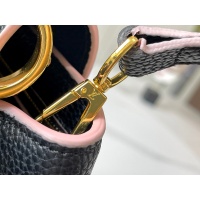 $72.00 USD Louis Vuitton AAA Quality Messenger Bags For Women #1233180