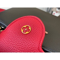 $80.00 USD Louis Vuitton AAA Quality Messenger Bags For Women #1233186