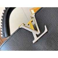$85.00 USD Louis Vuitton AAA Quality Messenger Bags For Women #1233192